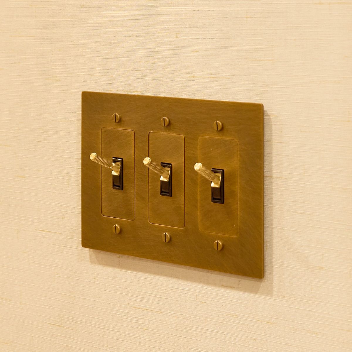 the-brass-toggle-switch-3-gang-detail-2 | Sofary Lighting