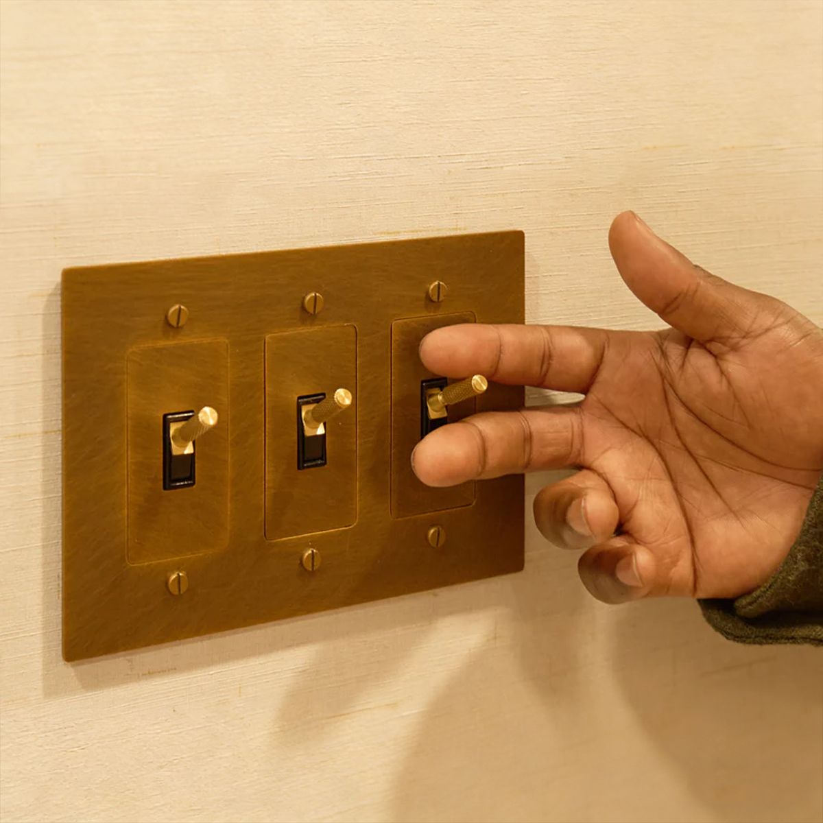 the-brass-toggle-switch-3-gang-detail-1 | Sofary Lighting